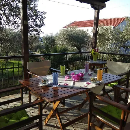 Apartment Smaro's House