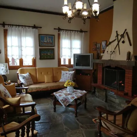 Apartment Smaro's House *
