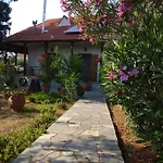 Smaro's House *